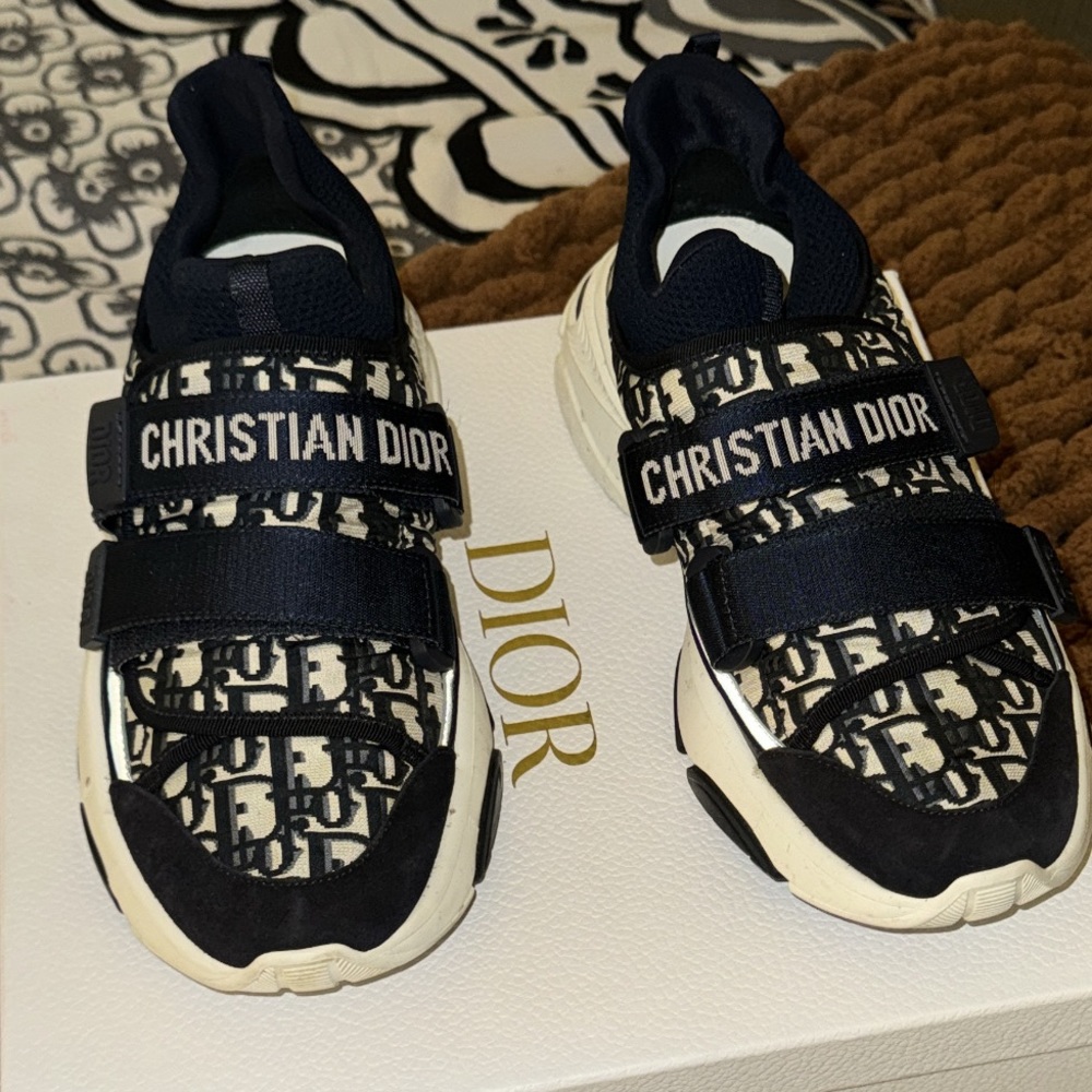 Christian Dior Oblique Sneakers. The color is Deep Blue and they are a size 40.
